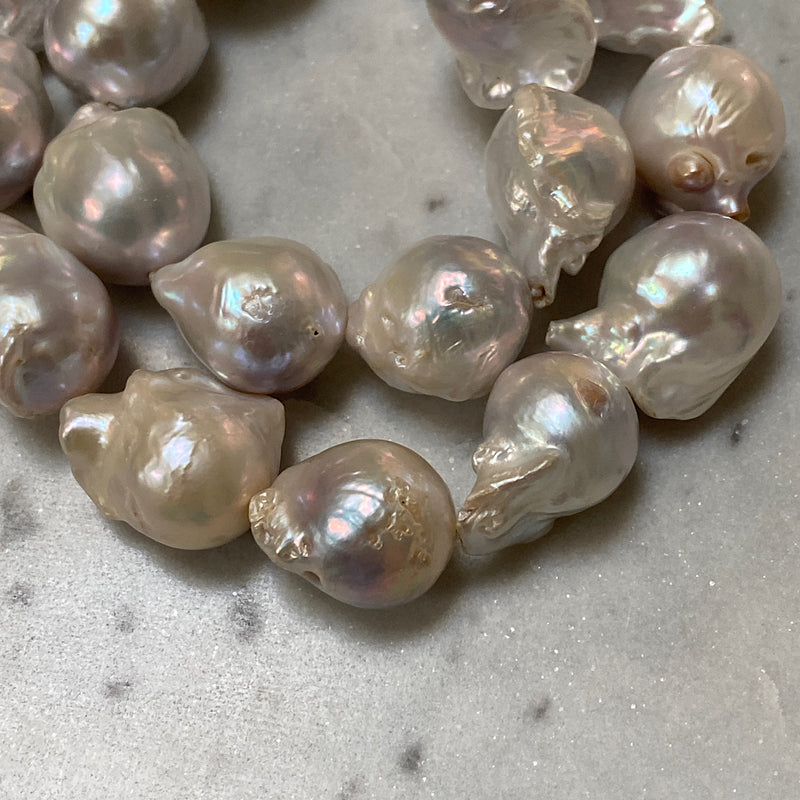 Queen Pearl Necklace | Choker